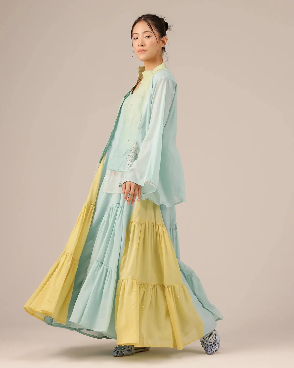 Our Dve Blush Pearl tailleur giacca abito blu cotone perle