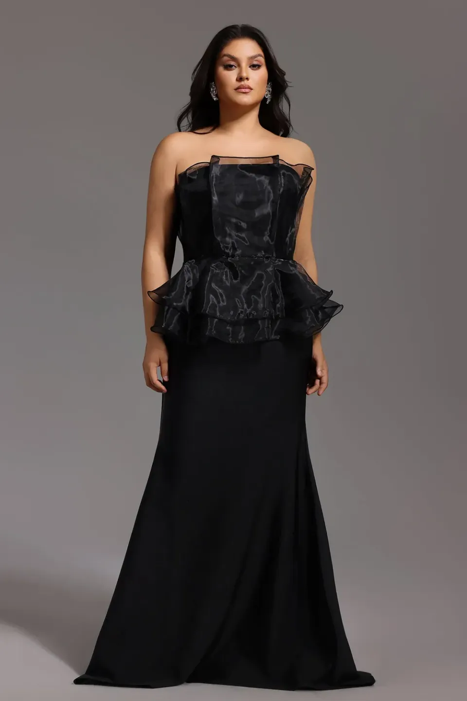 Bella Barnett Oria abito maxi bandage nero a sirena