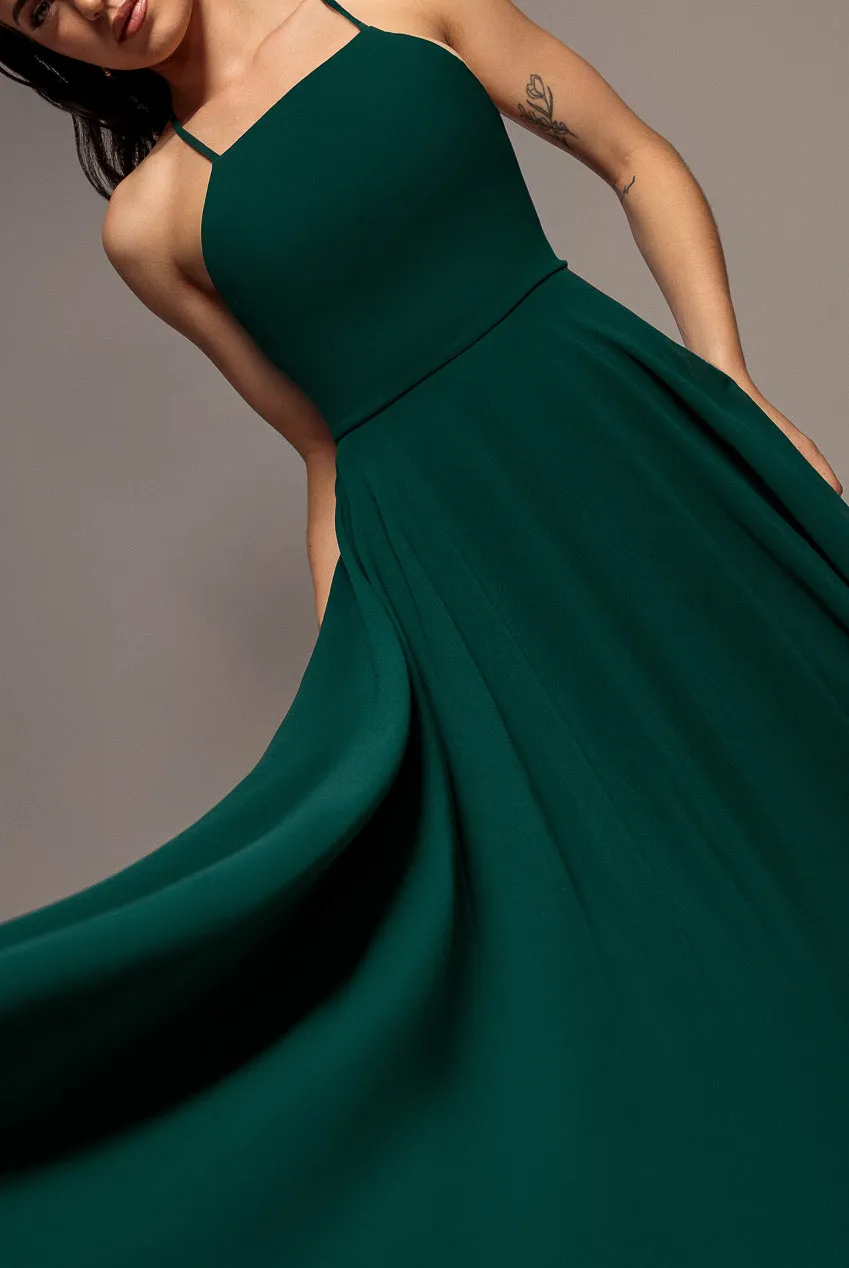 Goddiva Chiffon A Line abito maxi verde scuro senza maniche