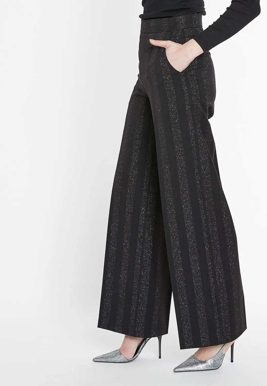 Ana Alcazar Samsa pantaloni larghi neri riga lurex