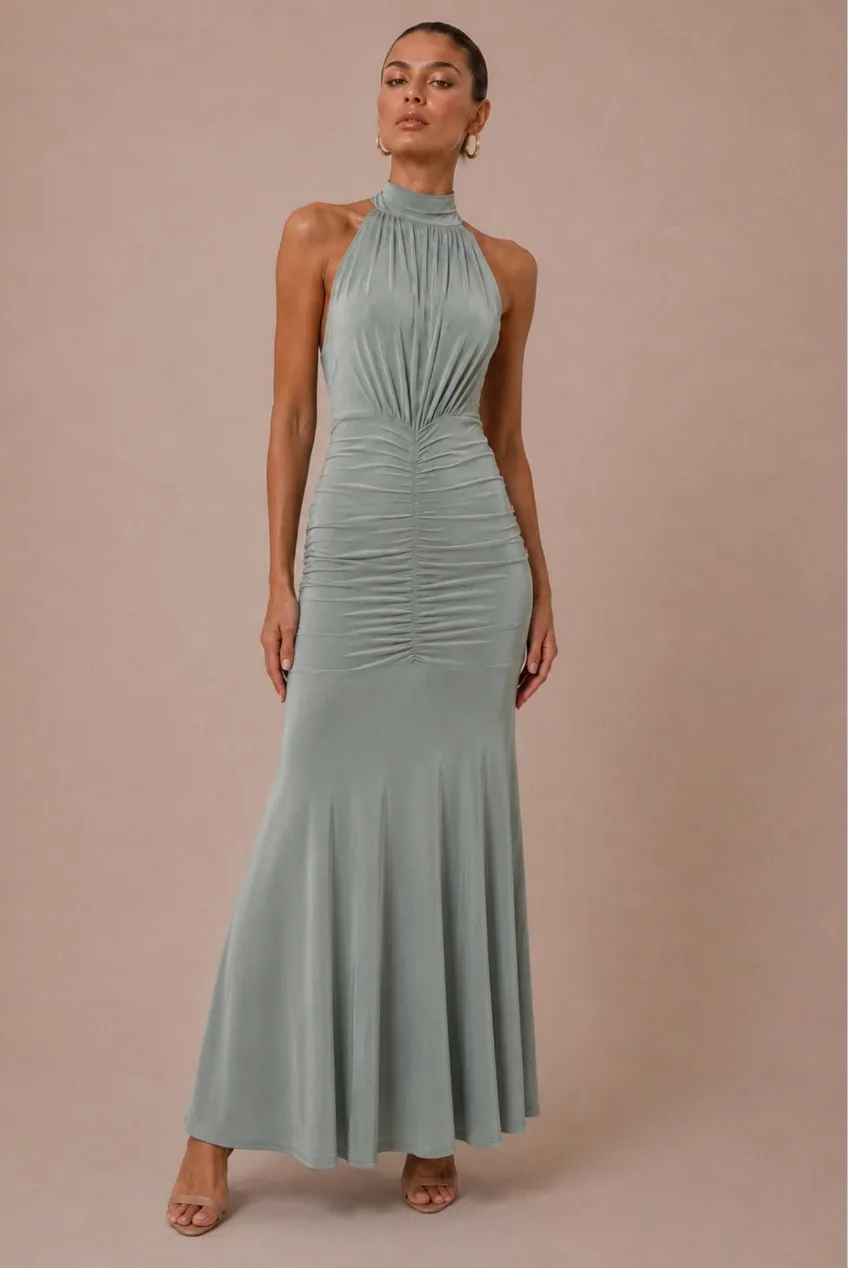 Honor Gold Kyra abito maxi verde salvia scollatura halter
