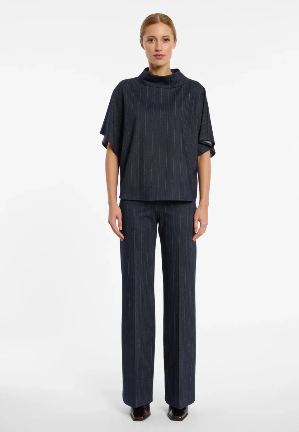 Ana Alcazar Enliya top kimono gessato blu