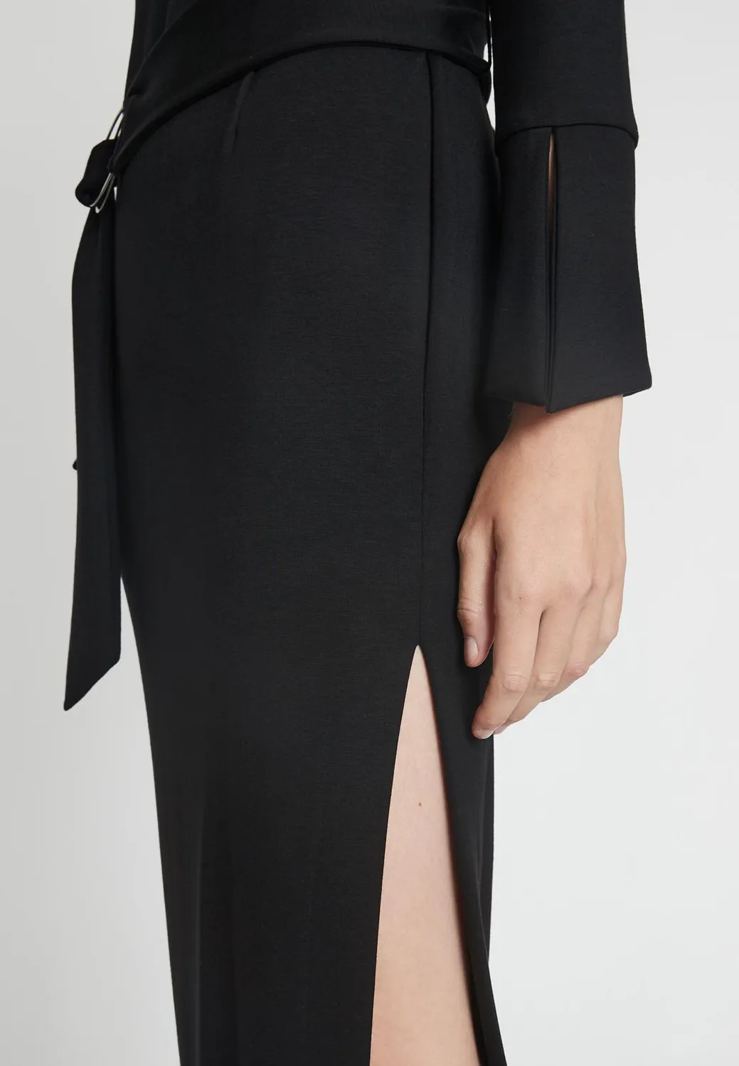 Ana Alcazar Mehea abito tubino nero jersey ufficio