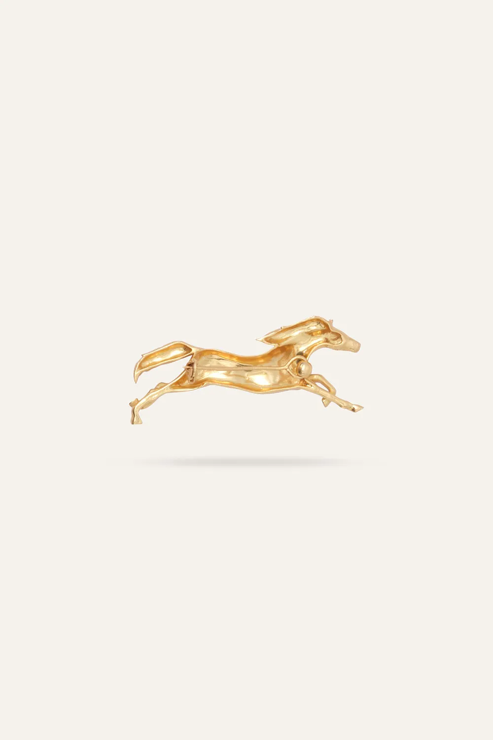 Johanna Ortiz Fantastical Freedom spilla oro cavallo