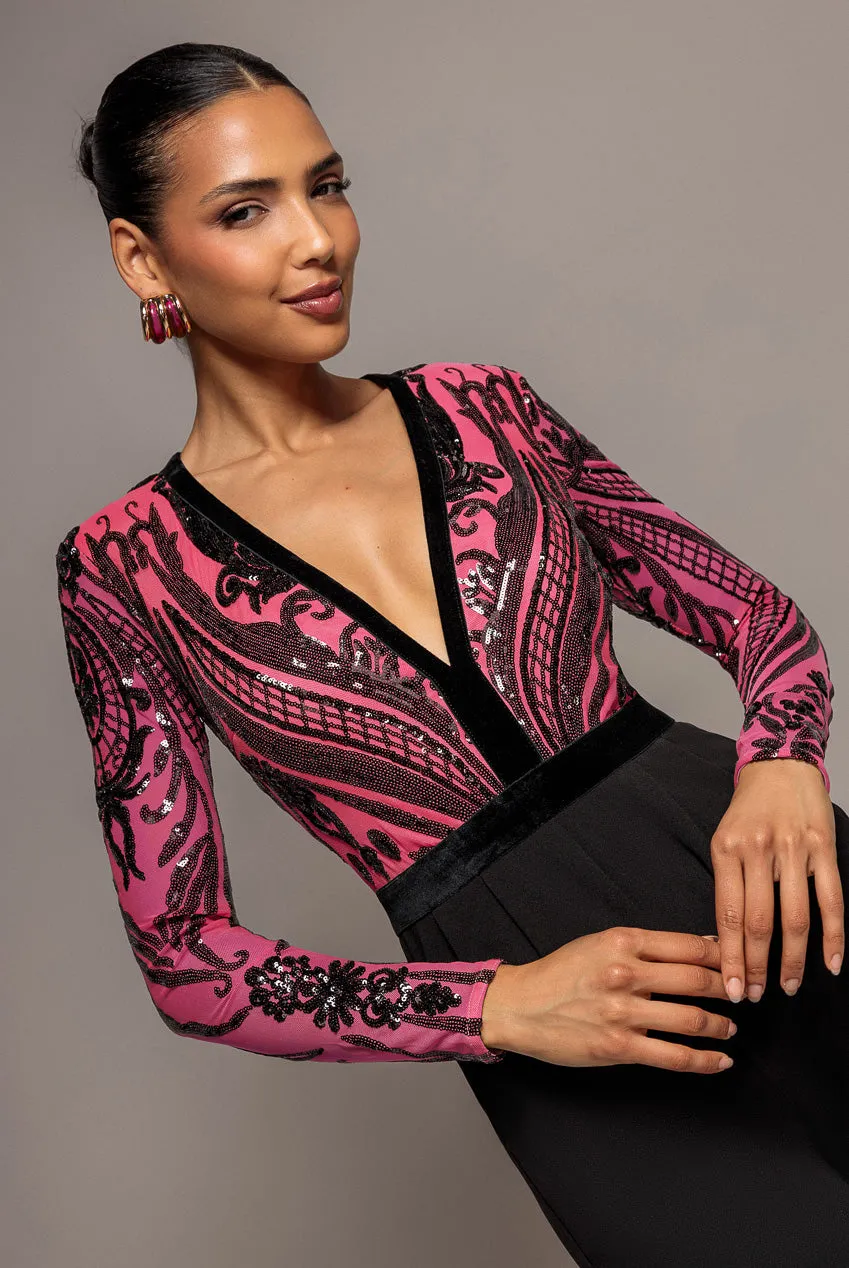 Goddiva Deep V Neck tuta cerise paillettes maniche lunghe