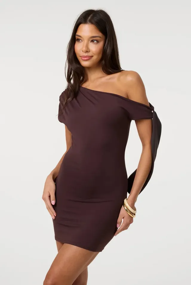 Pink Vanilla Asymmetric Tie Sleeve abito mini cioccolato