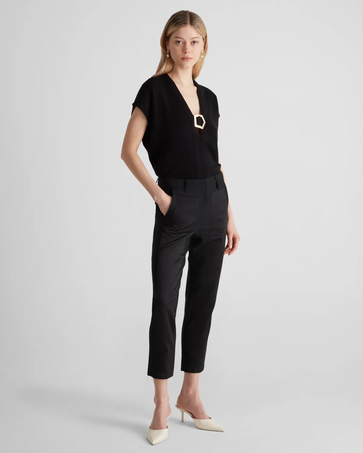 Violante Nessi Kooning top nero cashmere scollo V