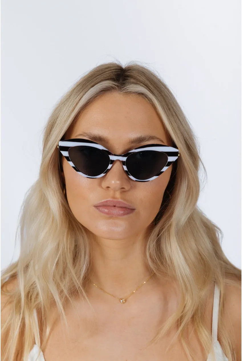 SVNX Cat-Eye occhiali da sole nero righe bianco oro