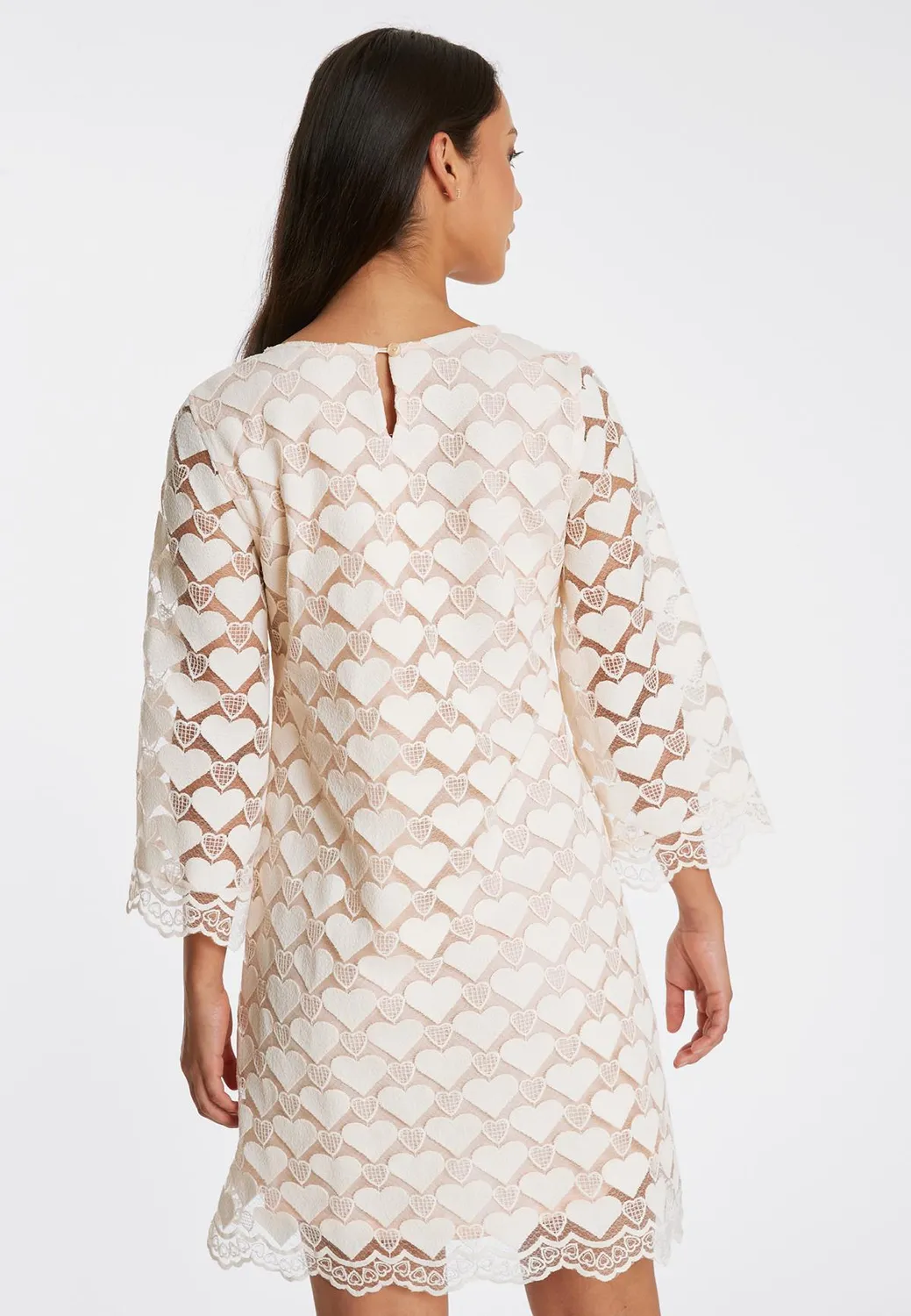Ana Alcazar Ragani abito svasato elegante corto