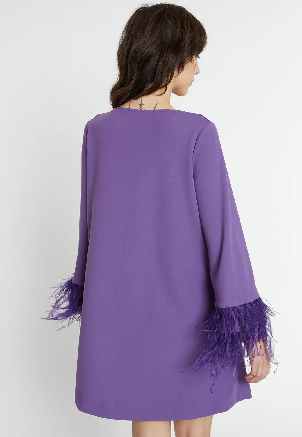 Ana Alcazar Okory abito cocktail viola piume