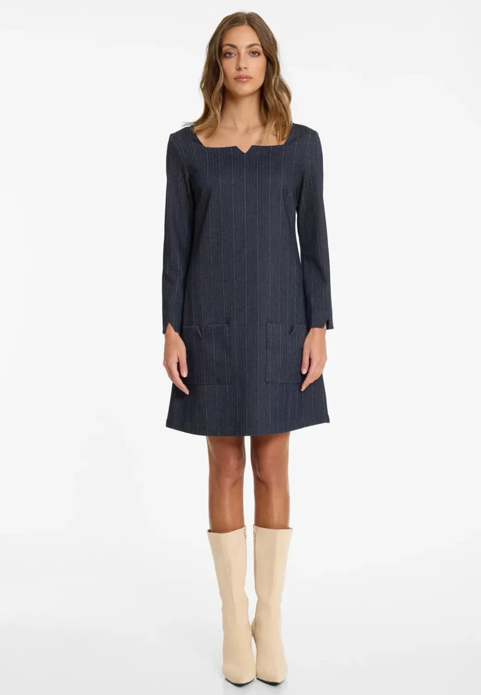 Ana Alcazar Apala vestito corto gessato ufficio