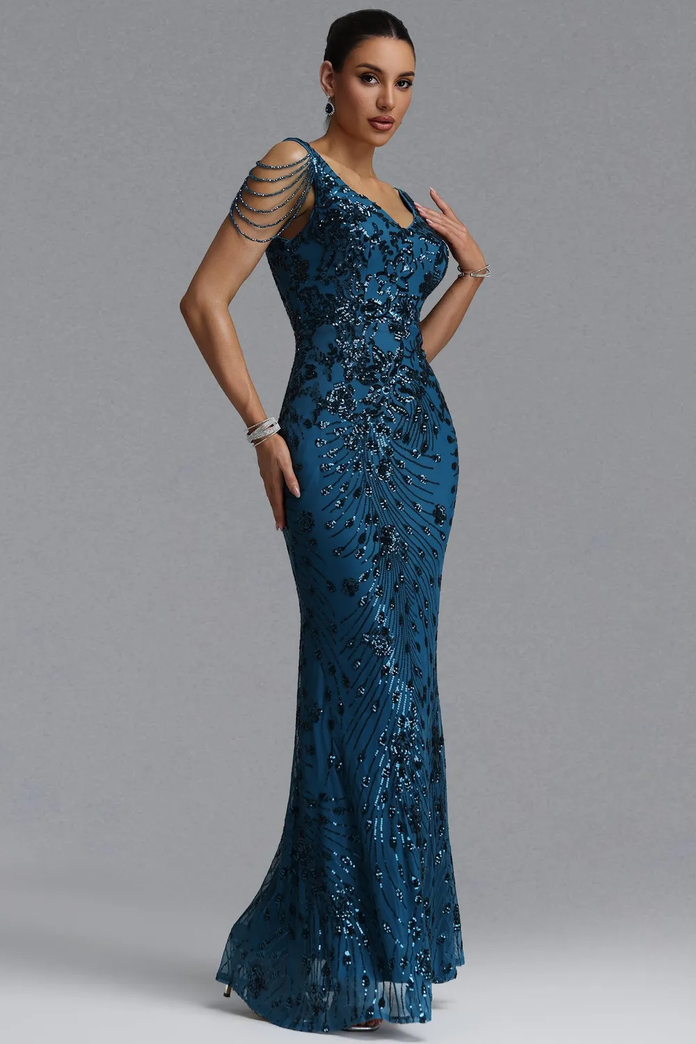 Bella Barnett Gerianna abito sirena blu paillettes