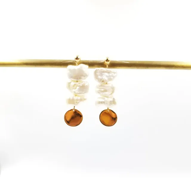 Our Dve Stack Pearl orecchini perla oro 18k