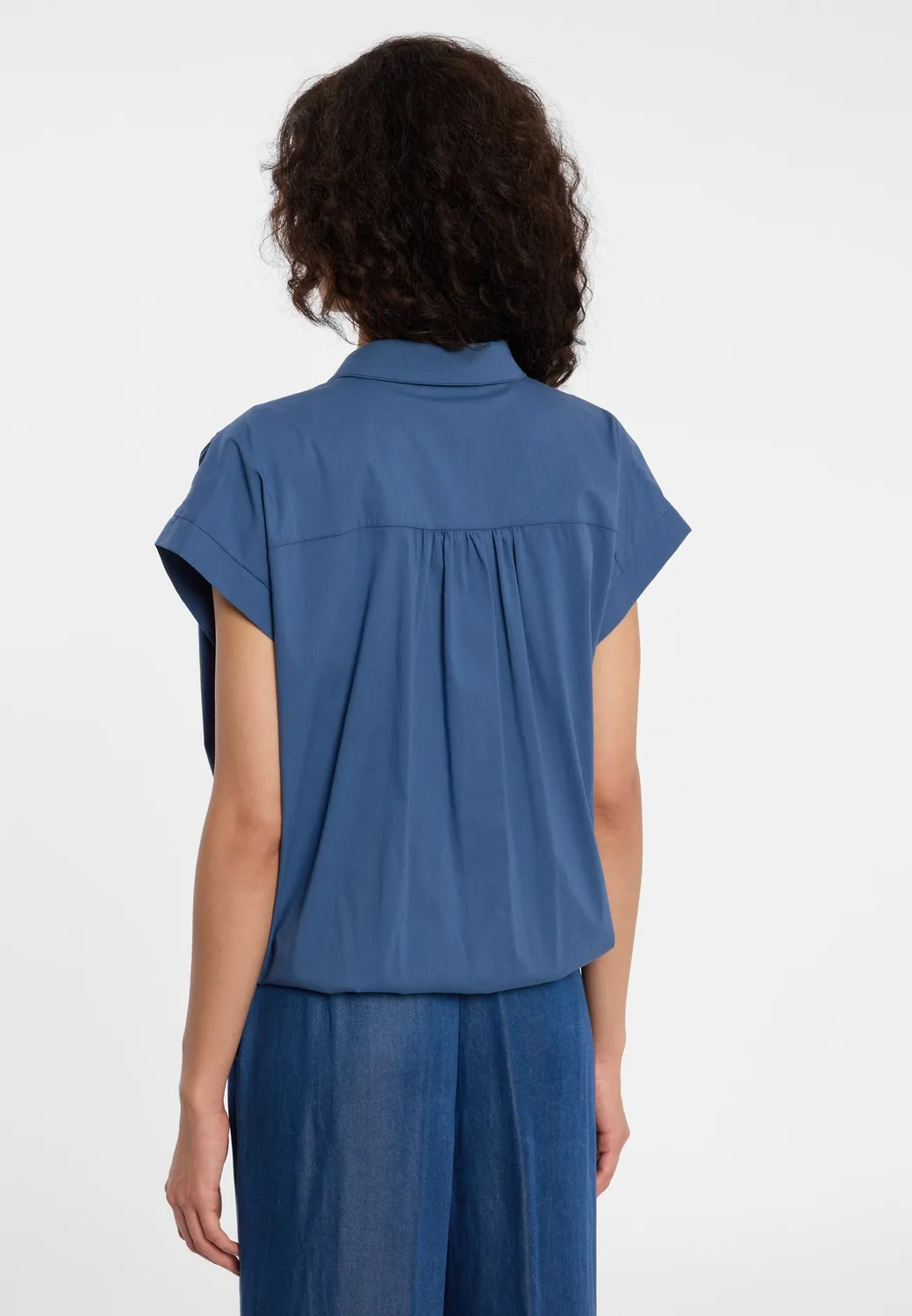 Ana Alcazar Doyla camicia azzurra maniche corte