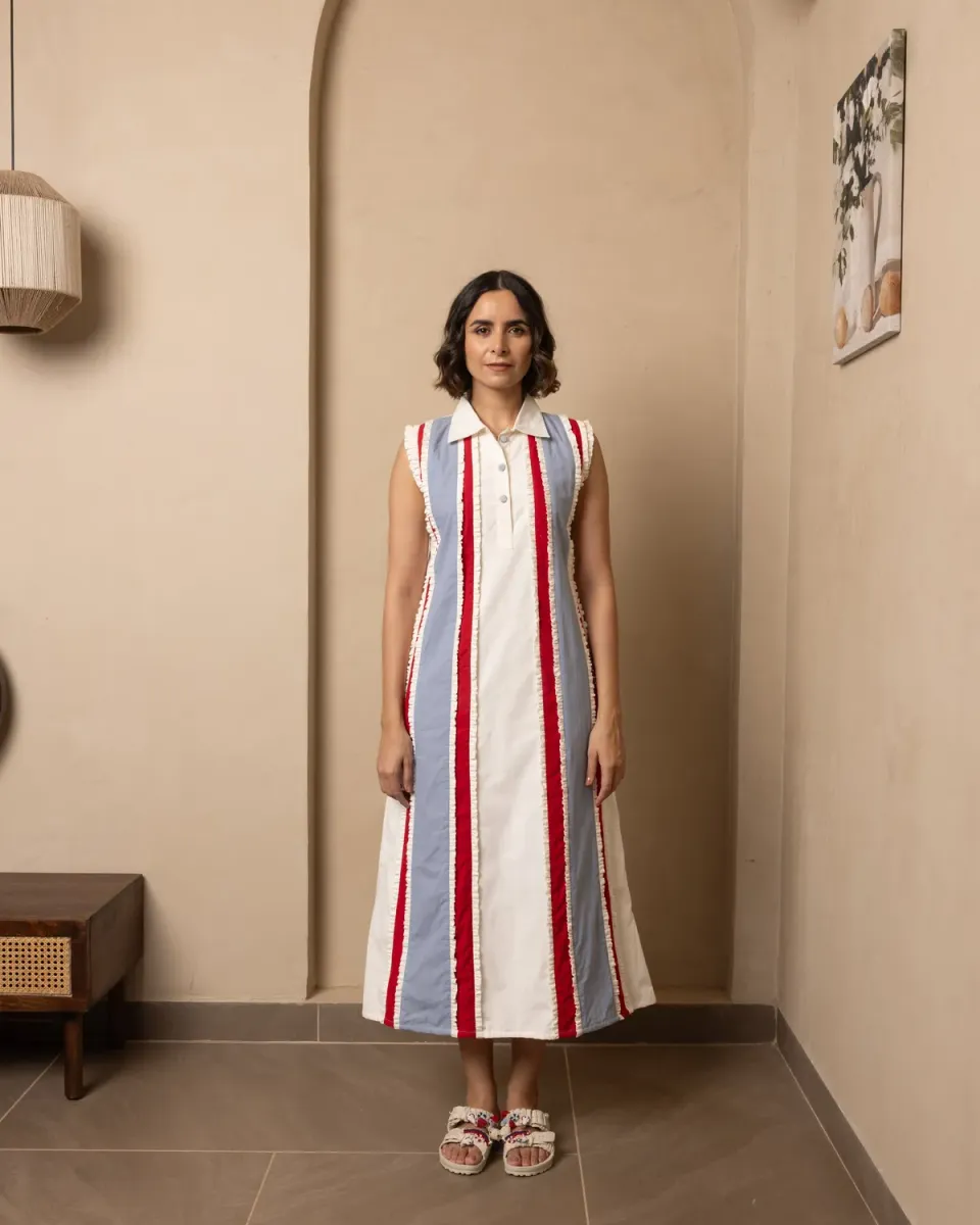 Our Dve Nautica Seraph Abito beige rosso poplin