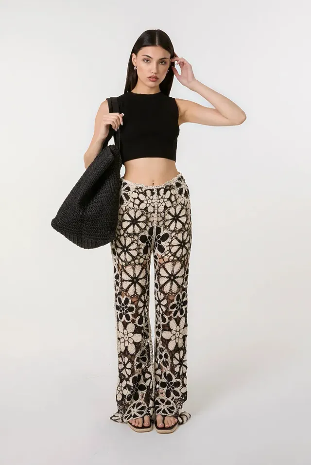 Goddiva Pink Vanilla pantaloni uncinetto floreale nero taglia unica