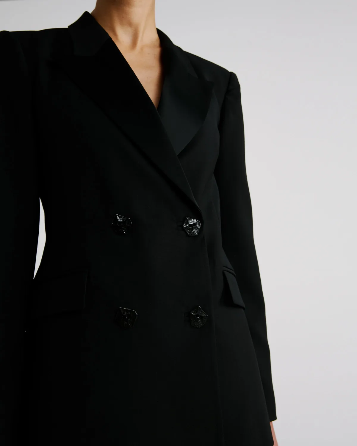 Violante Nessi Sir blazer nero lana revers satin