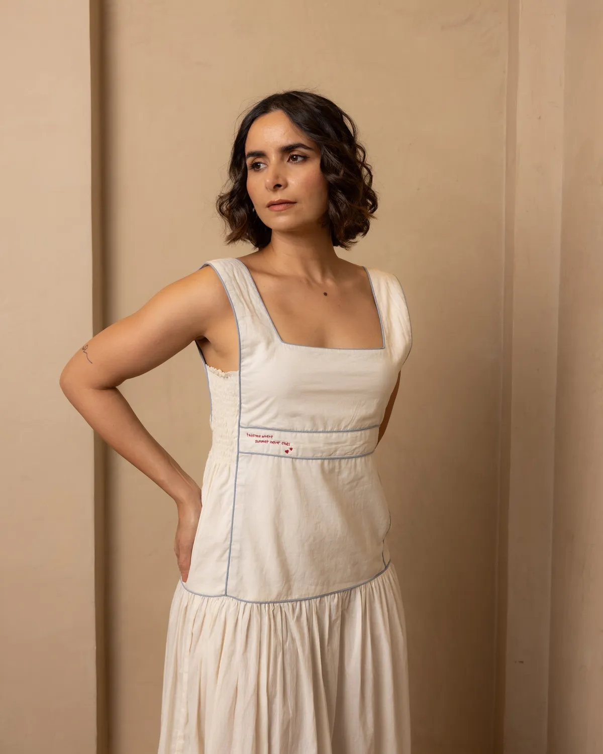 Our Dve Serene Dress abito beige XL cotone