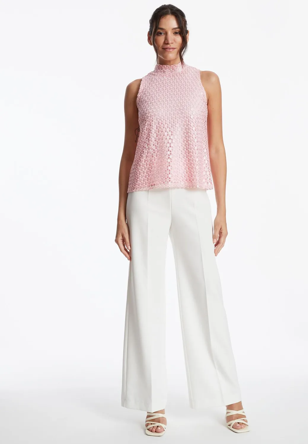 Ana Alcazar Zadora top pizzo rosa smanicato