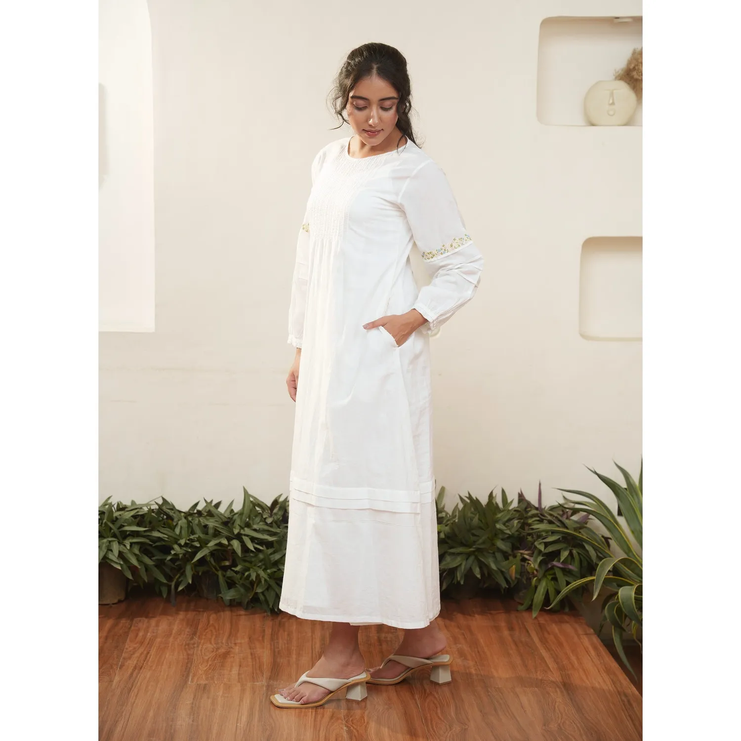 Our Dve Capsule 16 Abito Midi Cotone Bianco 51 Pollici