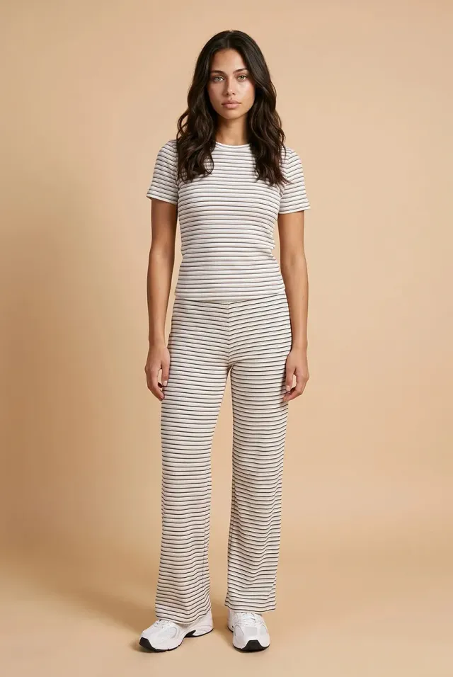 Urban Bliss Ribbed Stripe Top Cioccolato a Righe