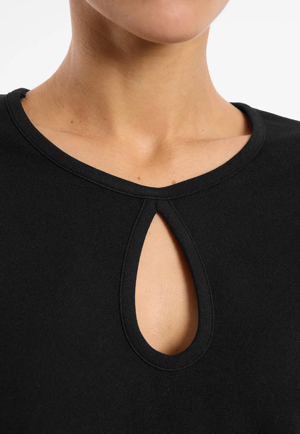 Ana Alcazar Ephlin top frange nero scollo goccia