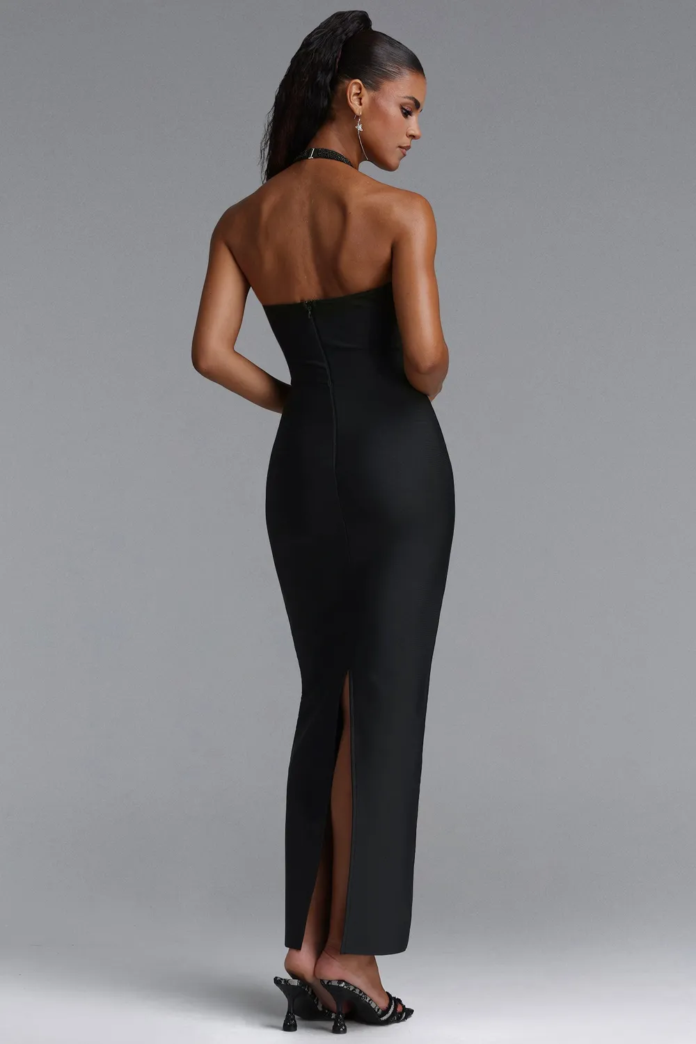 Bella Barnett Kalene maxi abito nero halter S-L