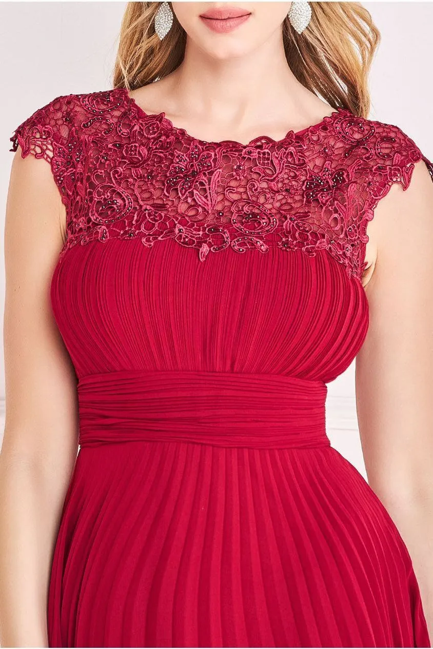 Goddiva Crochet Pleated Top abito midi bordeaux chiffon
