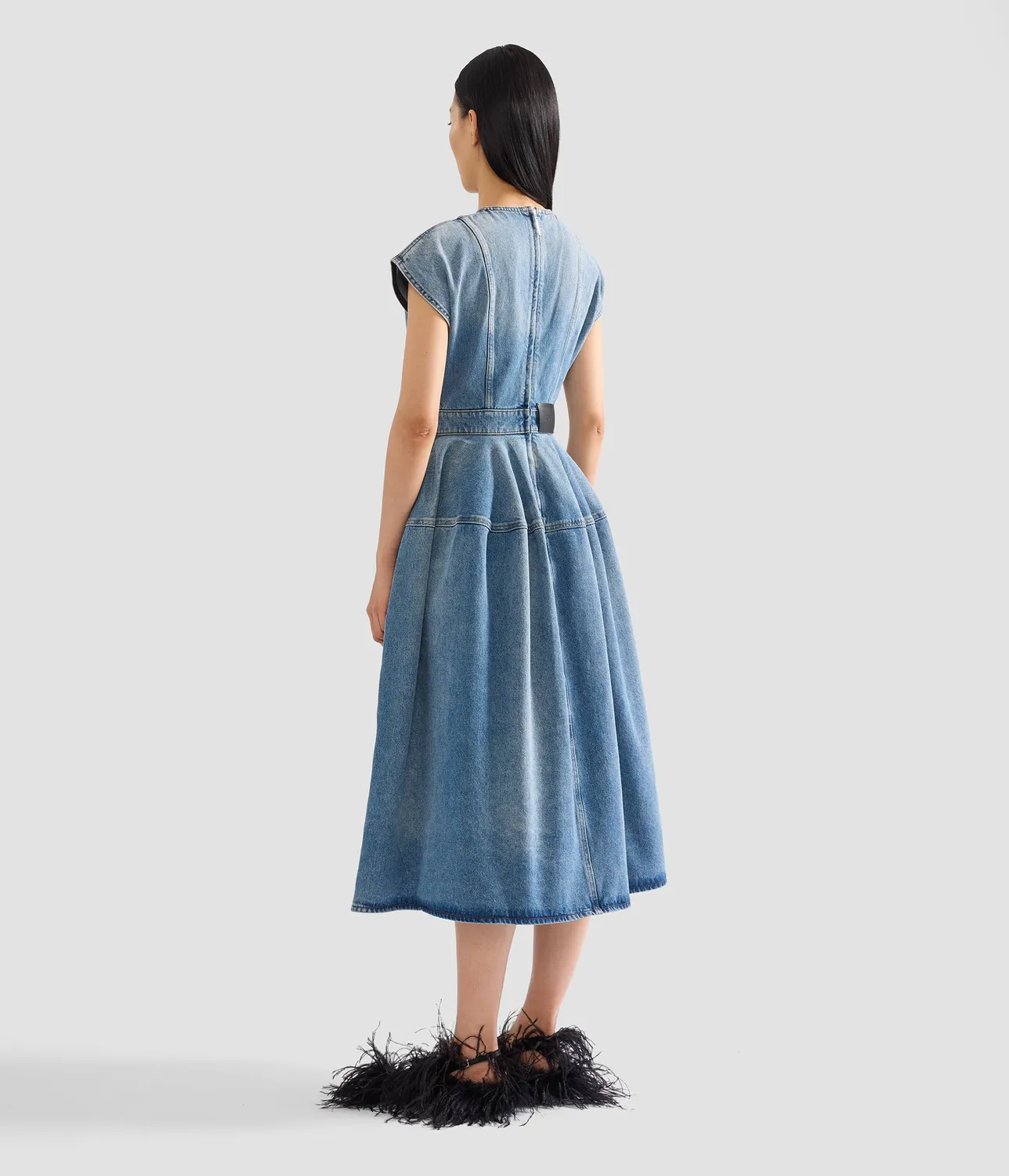 Erdem Embroidered Denim Short Sleeve Midi Dress abito midi papaveri