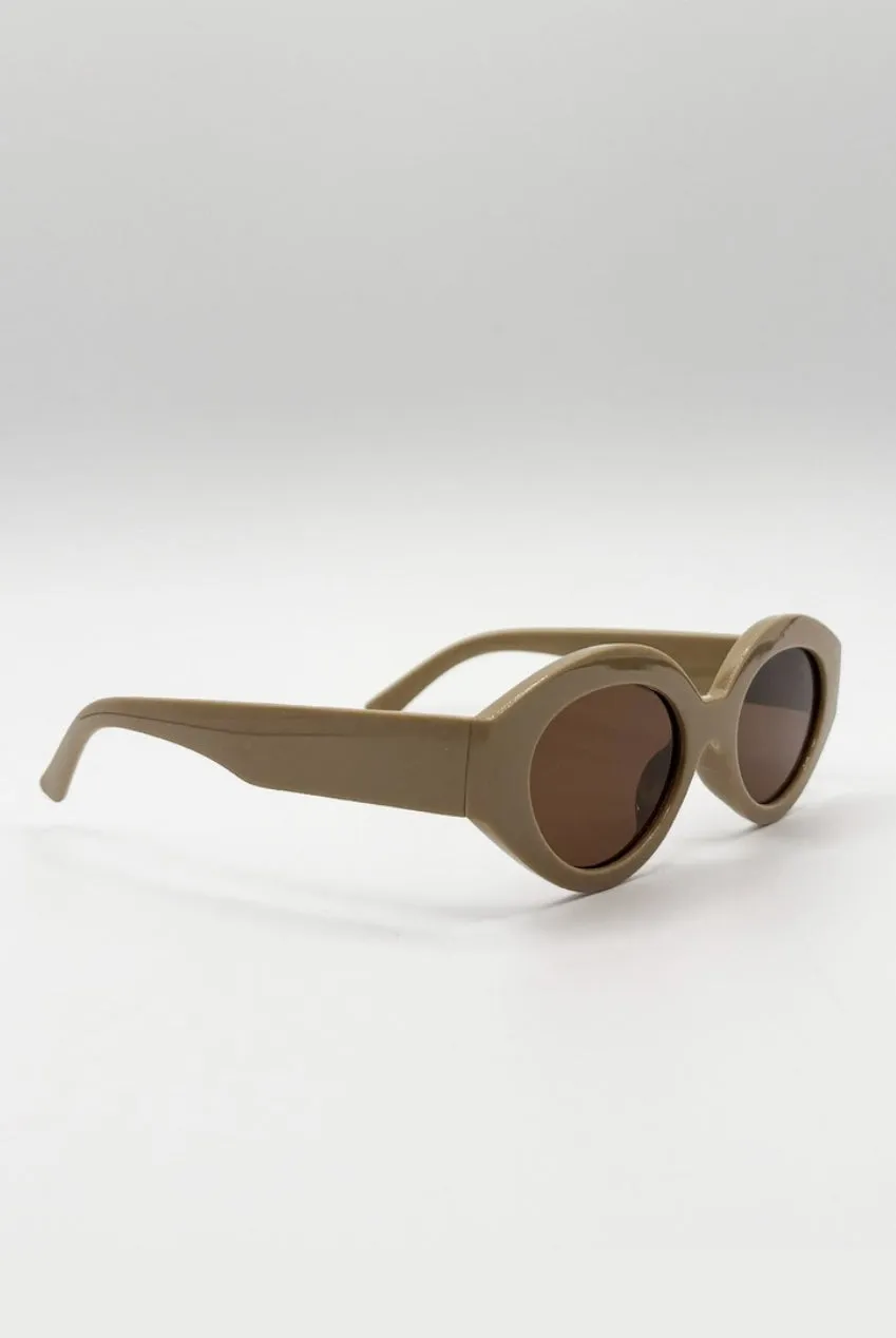 SVNX Retro Small Oval occhiali da sole beige lenti marroni