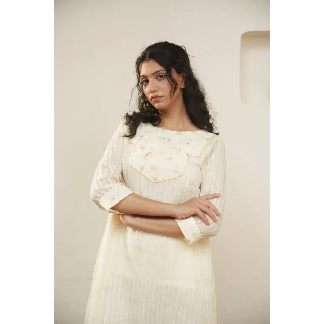 Our Dve Capsule 7 top beige cotone ricamato 36 inch