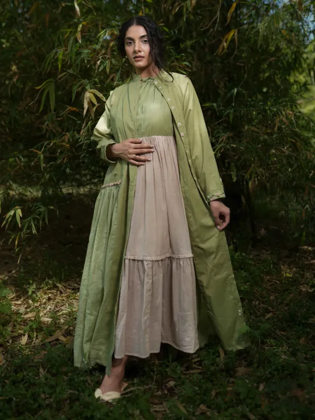 Our Dve Rabia completo abito giacca verde rosa cotone