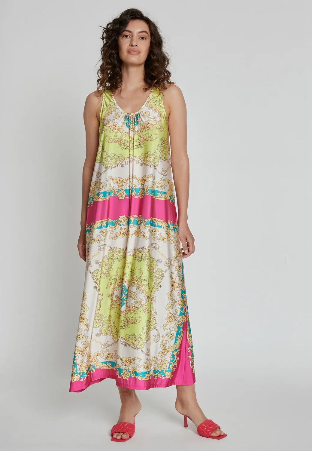 Ana Alcazar Konea abito maxi lungo stampa foulard