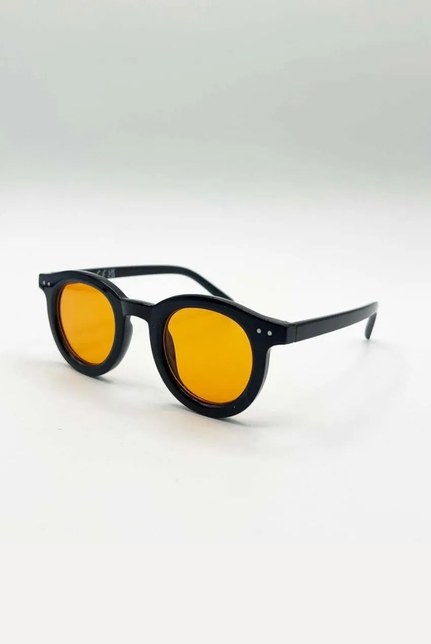 SVNX Bold Rounded occhiali da sole nero arancione UV400