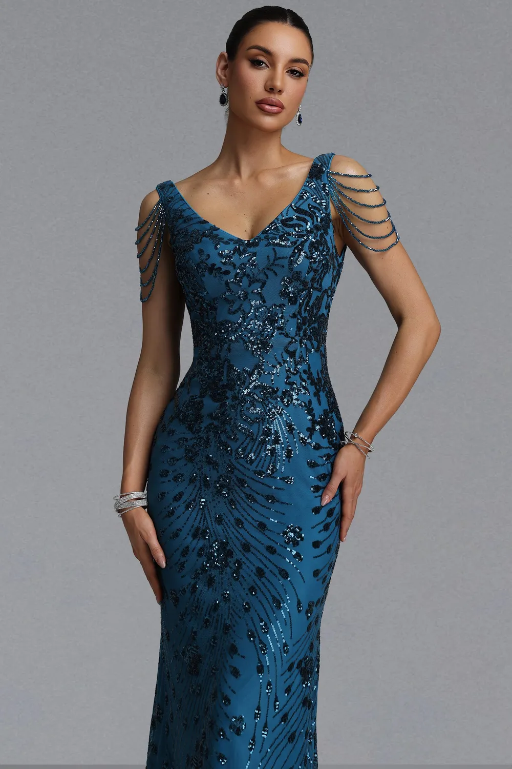 Bella Barnett Gerianna abito sirena blu paillettes