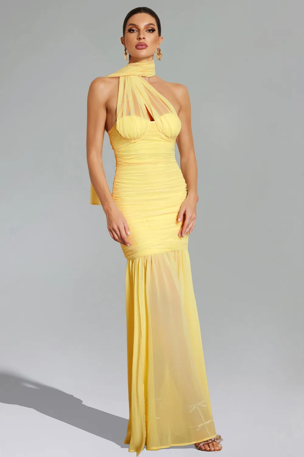 Goddiva Bella Barnett Ulasa abito maxi giallo mesh