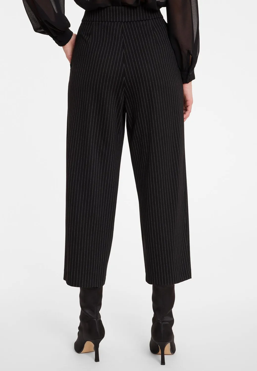 Ana Alcazar Aniga pantaloni cropped neri gessati