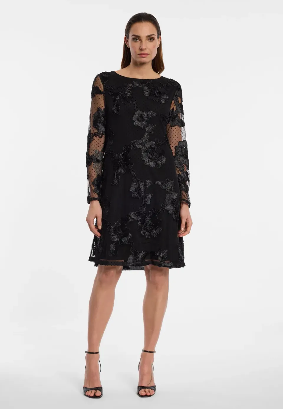 Ana Alcazar Elodrey abito nero pizzo floreale godet