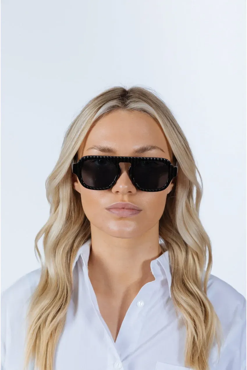 SVNX Navigator SG2500202 occhiali da sole nero UV400