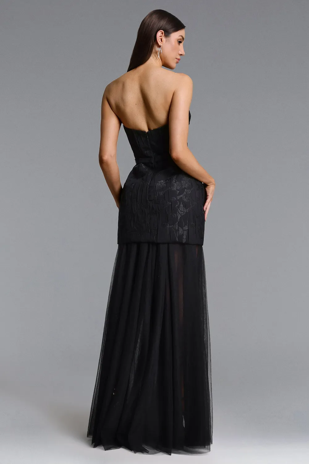 Bella Barnett Margo abito maxi nero jacquard monospalla