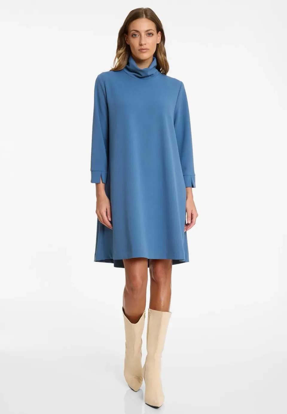 Ana Alcazar Adnea abito oversize blu collo alto tasche