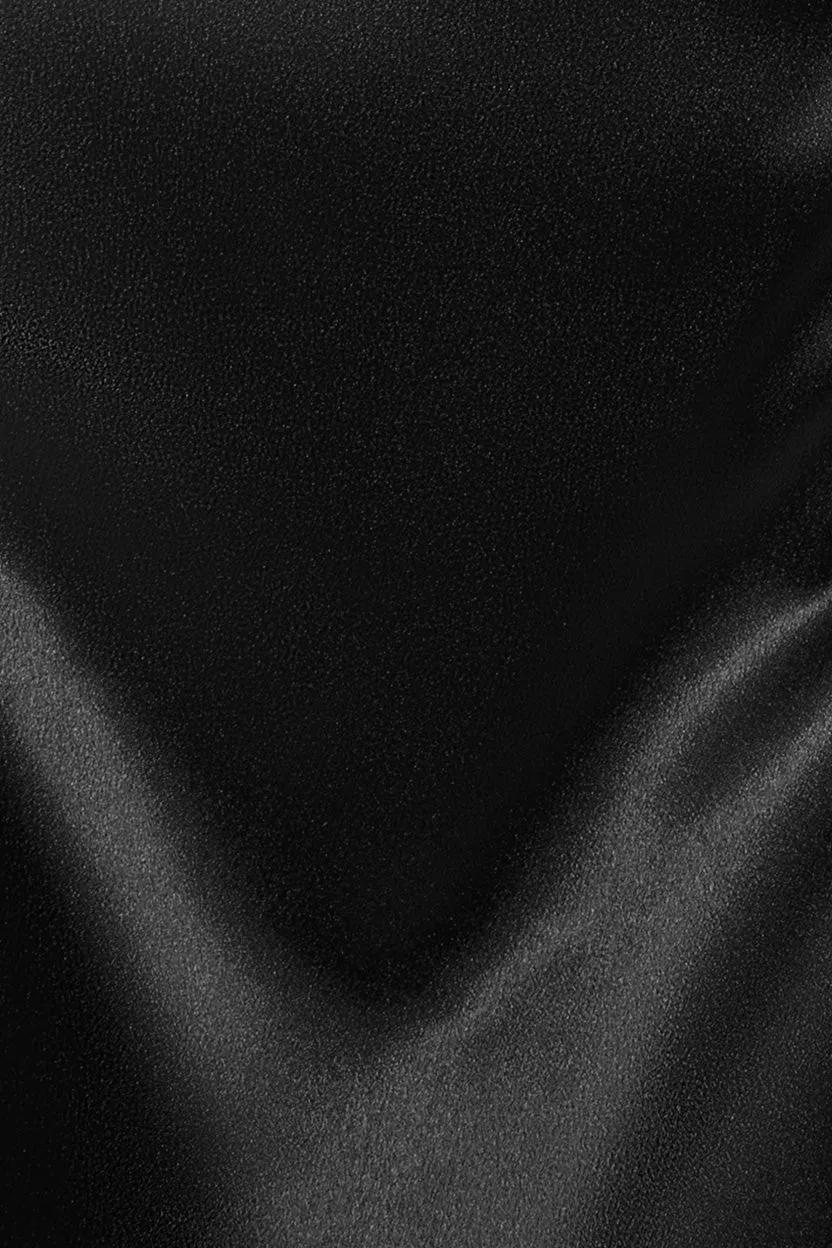 Goddiva DR3954 abito maxi satin nero sirena maniche volant