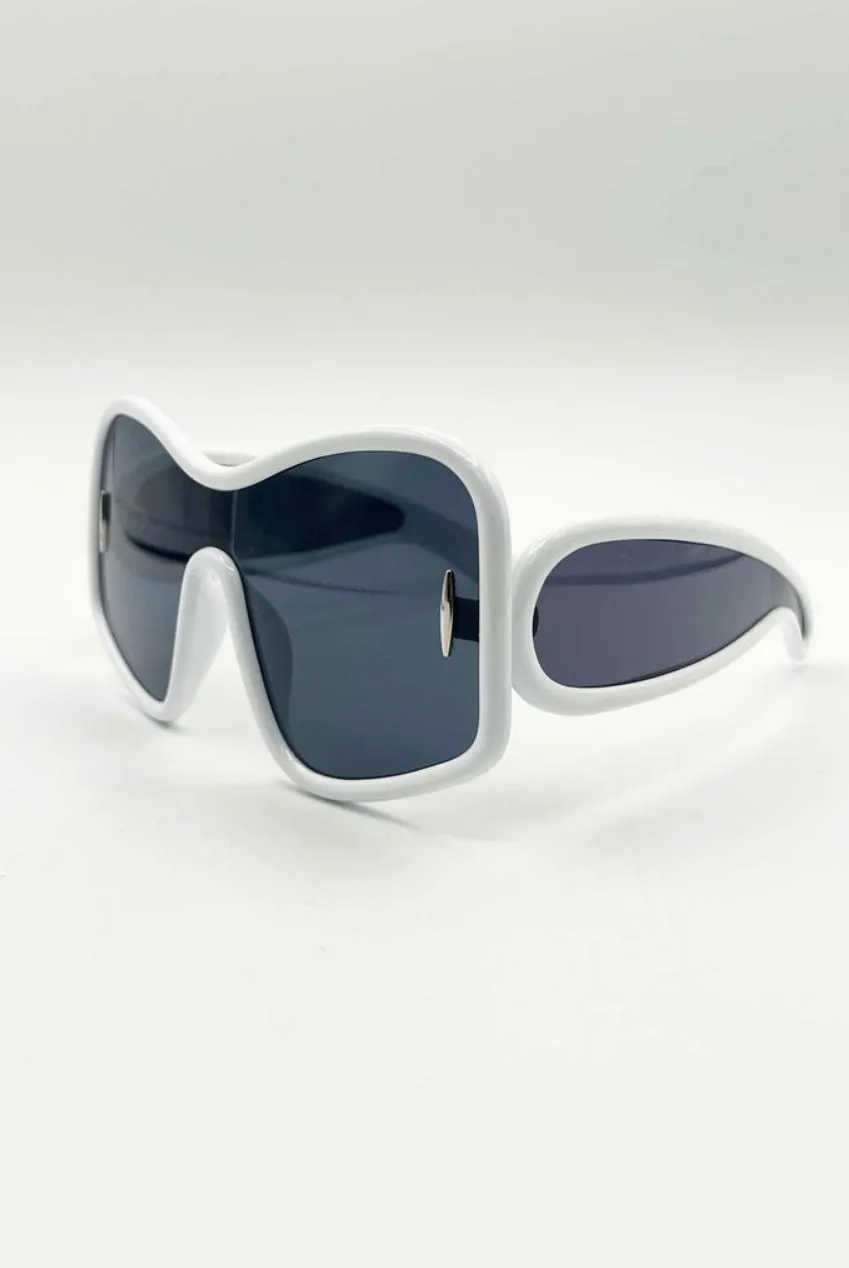 SVNX Square Oversized Mask occhiali da sole bianchi