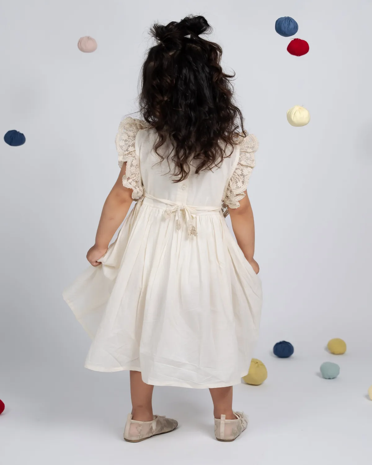 Our Dve Rosie abito bambina beige cotone