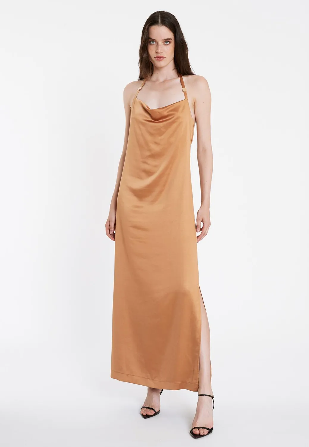 Ana Alcazar Pahamy abito lungo raso rame halter