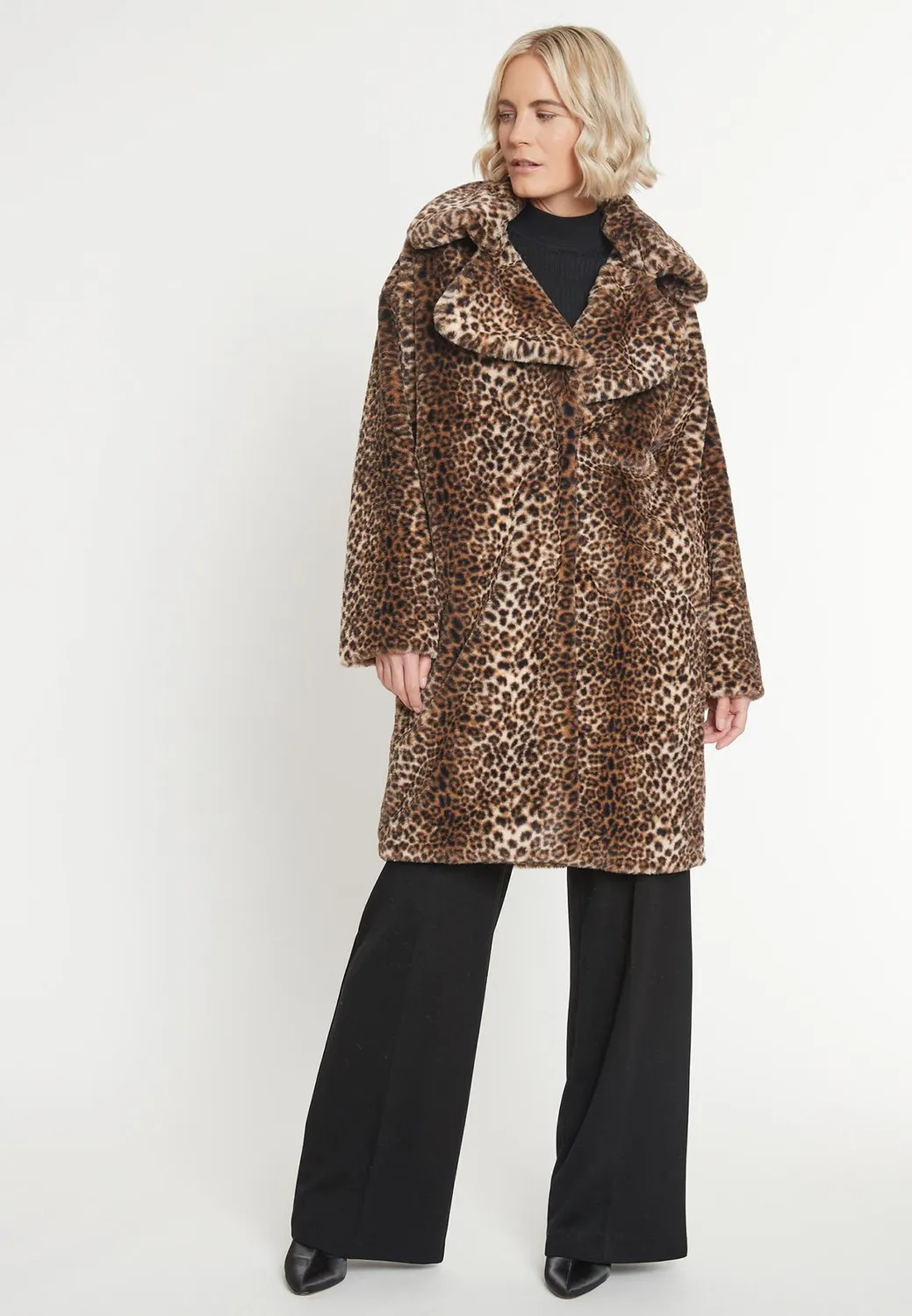 Ana Alcazar Mabel cappotto pelliccia leopardata