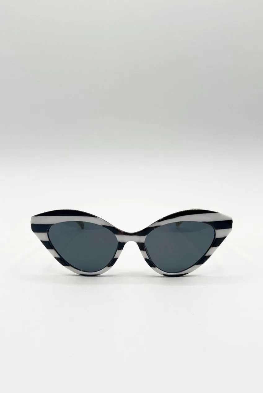 SVNX Cat-Eye occhiali da sole nero righe bianco oro