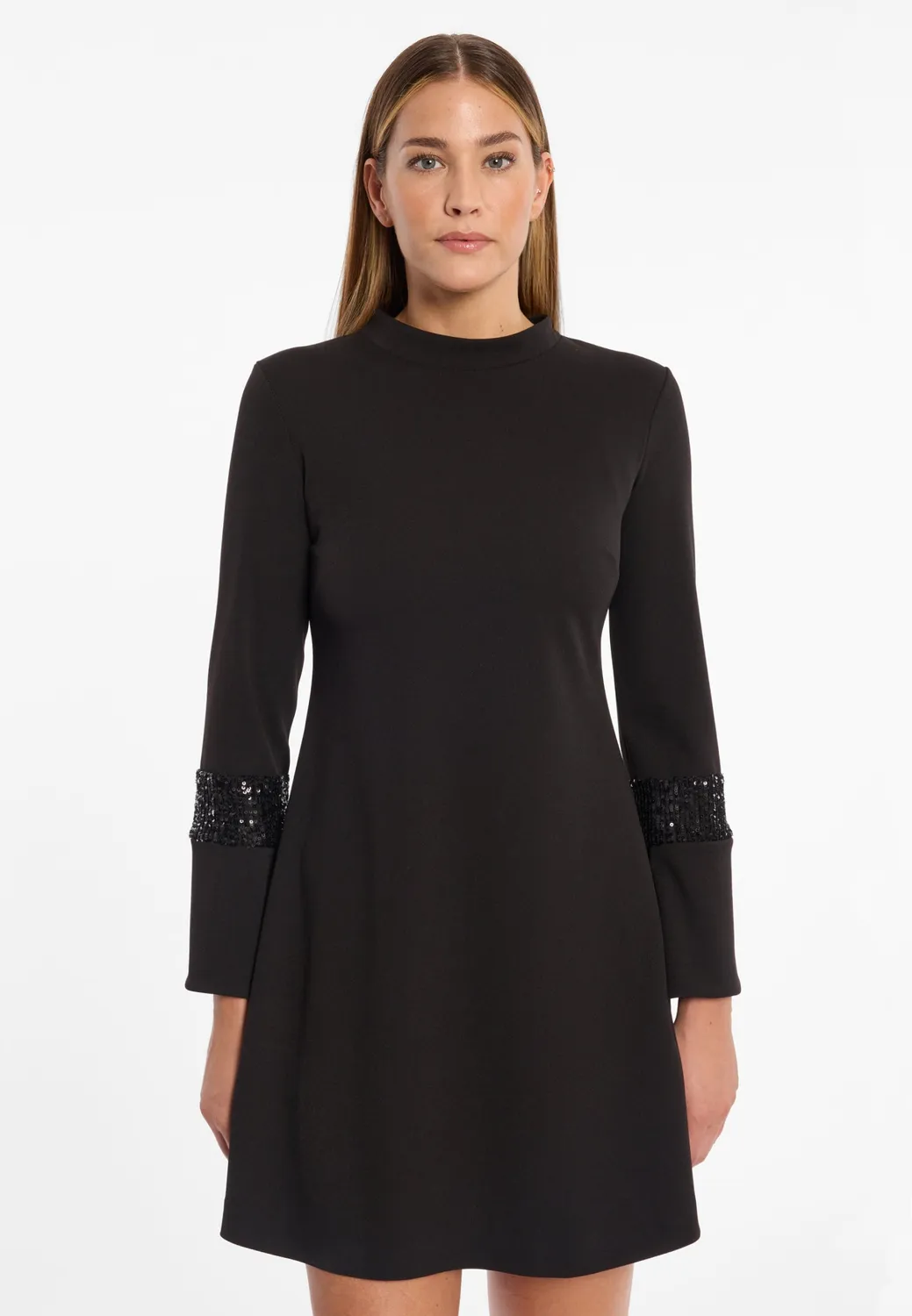 Ana Alcazar Abdora abito tunica nero con paillettes