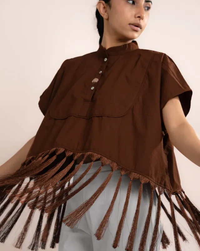 Our Dve Tofu Top top marrone poplin con frange