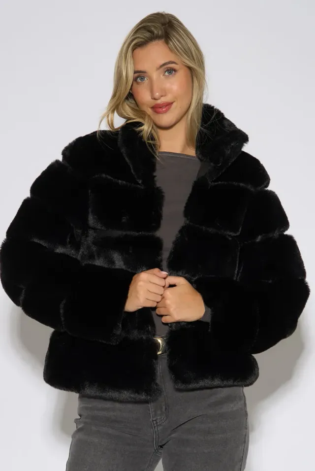 Gini London giacca pelliccia nera collo funnel
